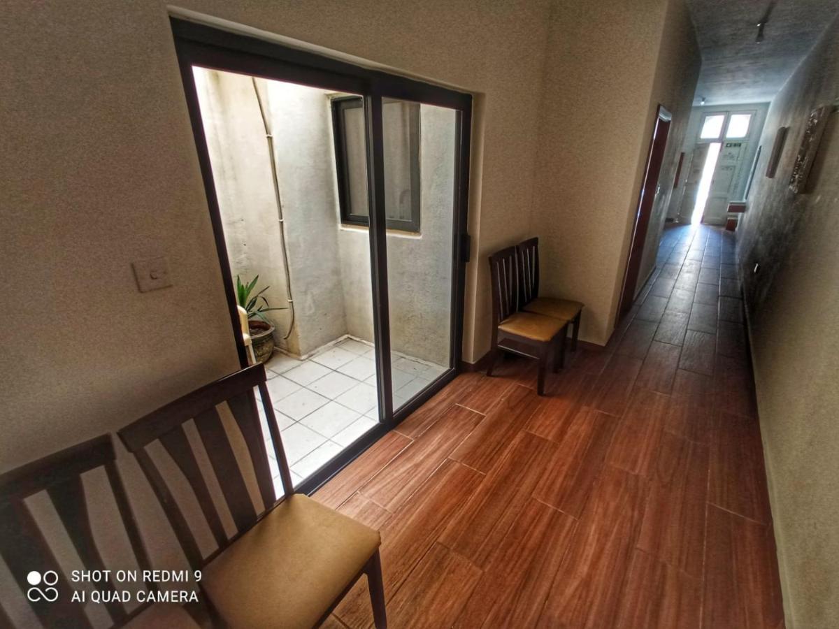 Town House With Private Pool In Village Centre Kalkara Exterior foto